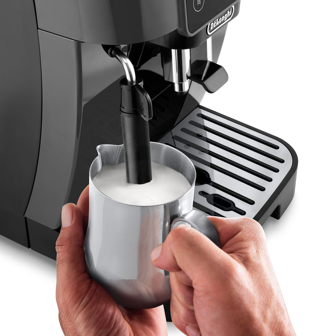 De’Longhi Magnifica Start Fully Automatic Espresso Machine, Black - ECAM220.22.GB